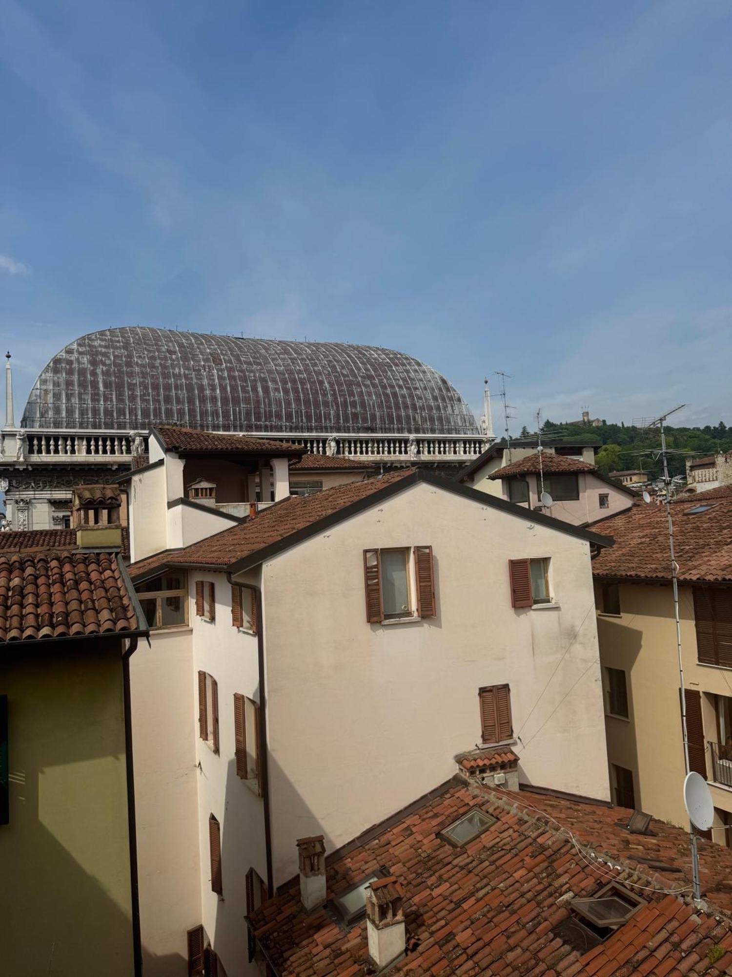 Loggia Tre Piazze * Brescia
